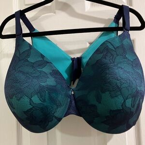 New Without Tags - Size 42F Cacique Invisible Backsmoother Collection Bra
